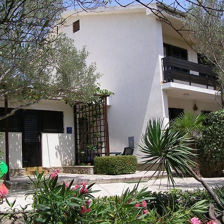 Apartments Dunoti Крк Экстерьер фото